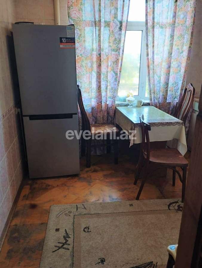 Satılır, köhnə tikili, 2 otaqlı, 62 m², Bakı, Binəqədi r, 9-cu mikrorayon q, Memar Əcəmi m.