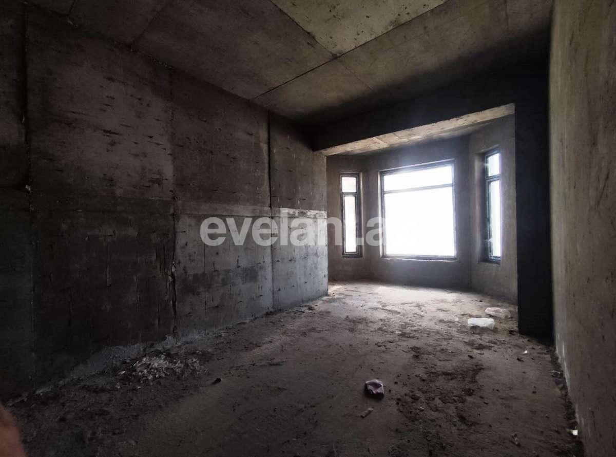 Satılır, yeni tikili, 3 otaqlı, 133 m², Bakı, Səbail r.