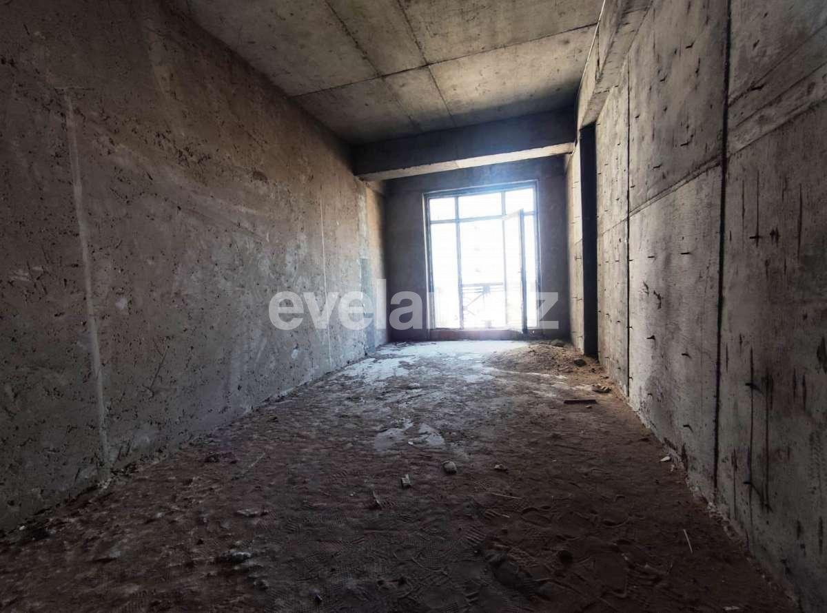 Satılır, yeni tikili, 3 otaqlı, 133 m², Bakı, Səbail r.