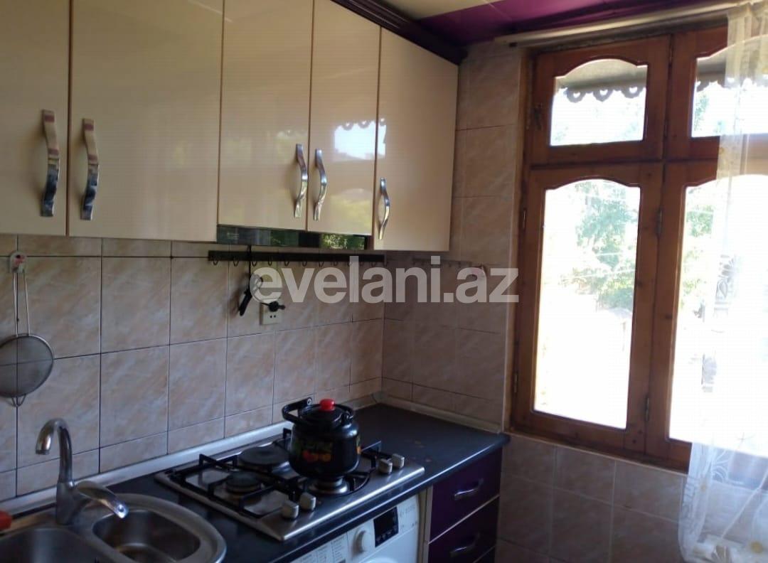 Rent, old building, 3 room, 55 m², Baku, Nizami r.