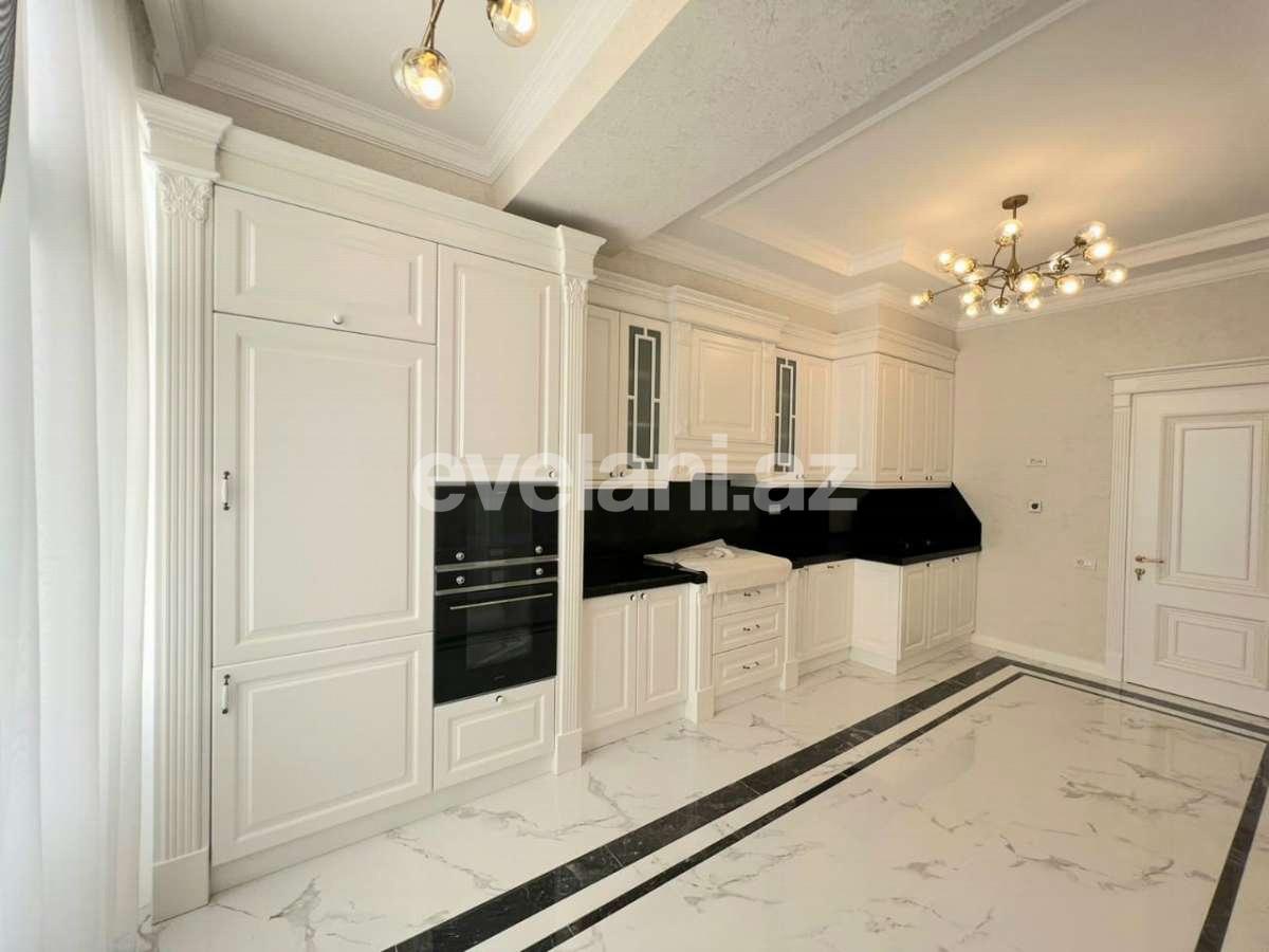 Satılır, yeni tikili, 4 otaqlı, 214 m², Bakı, Yasamal r, Elmlər Akademiyası m.