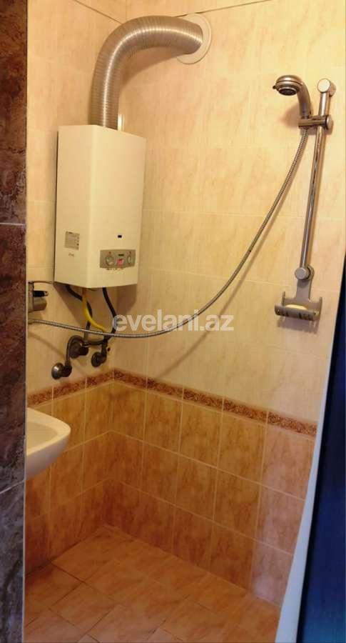 Satılır, köhnə tikili, 3 otaqlı, 70 m², Bakı, Yasamal r, Yasamal q, Elmlər Akademiyası m.