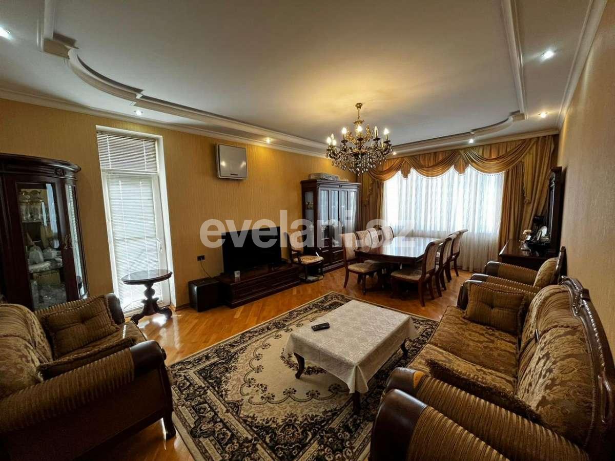 Satılır, yeni tikili, 3 otaqlı, 125 m², Bakı, Yasamal r, Elmlər Akademiyası m.