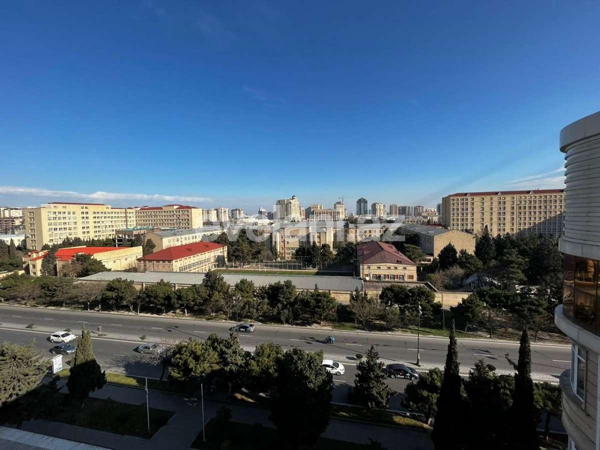 Satılır, yeni tikili, 3 otaqlı, 125 m², Bakı, Yasamal r, Elmlər Akademiyası m.