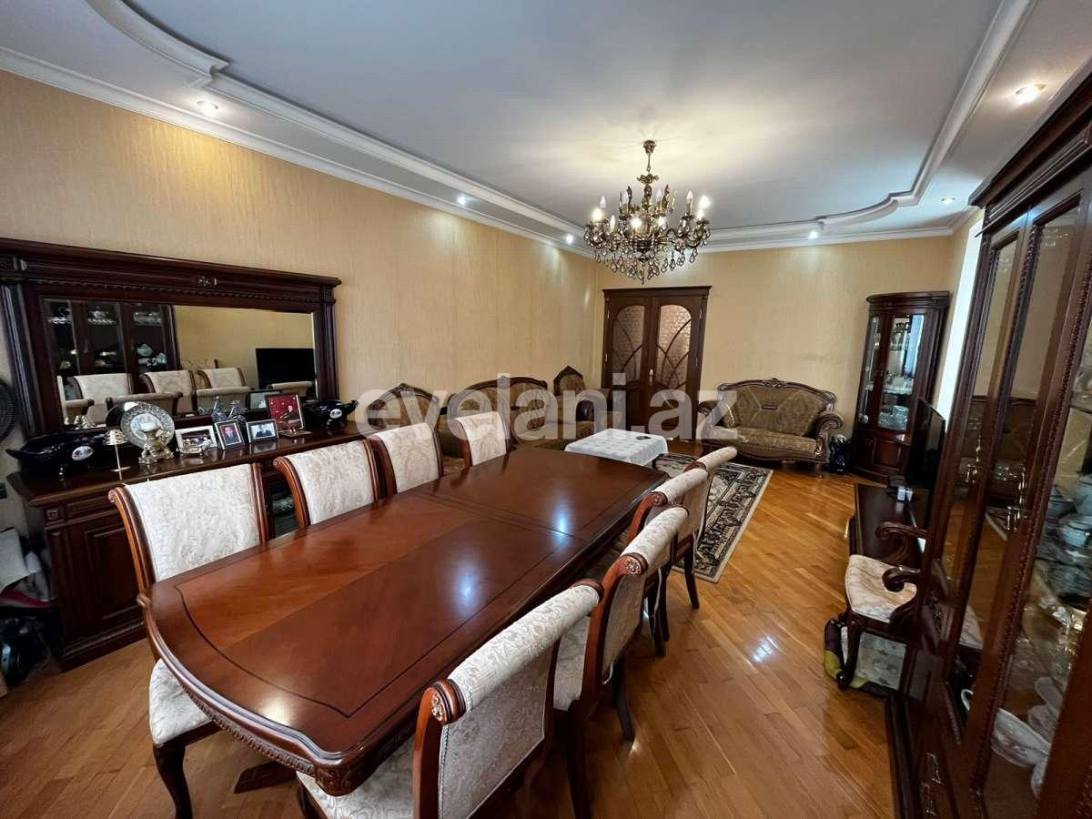 Satılır, yeni tikili, 3 otaqlı, 125 m², Bakı, Yasamal r, Elmlər Akademiyası m.