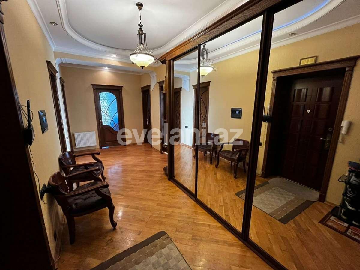 Satılır, yeni tikili, 3 otaqlı, 125 m², Bakı, Yasamal r, Elmlər Akademiyası m.