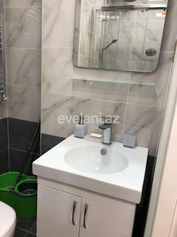 Kirayə verilir, yeni tikili, 2 otaqlı, 70 m², Bakı, Binəqədi r, 8-ci mikrorayon q, Azadlıq prospekti m.