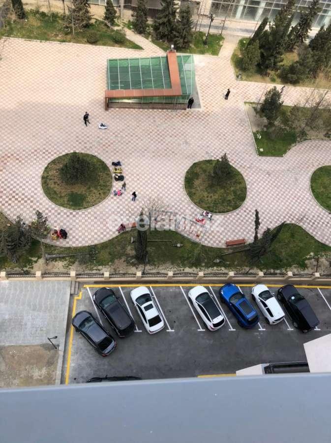 Kirayə verilir, yeni tikili, 2 otaqlı, 70 m², Bakı, Binəqədi r, 8-ci mikrorayon q, Azadlıq prospekti m.