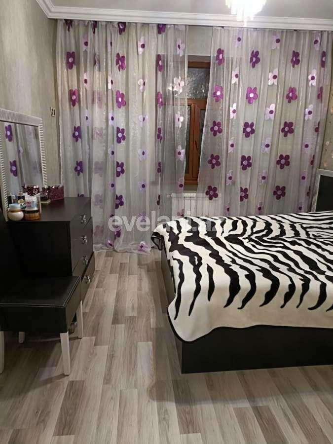 Satılır, köhnə tikili, 3 otaqlı, 66 m², Bakı, Suraxanı r.