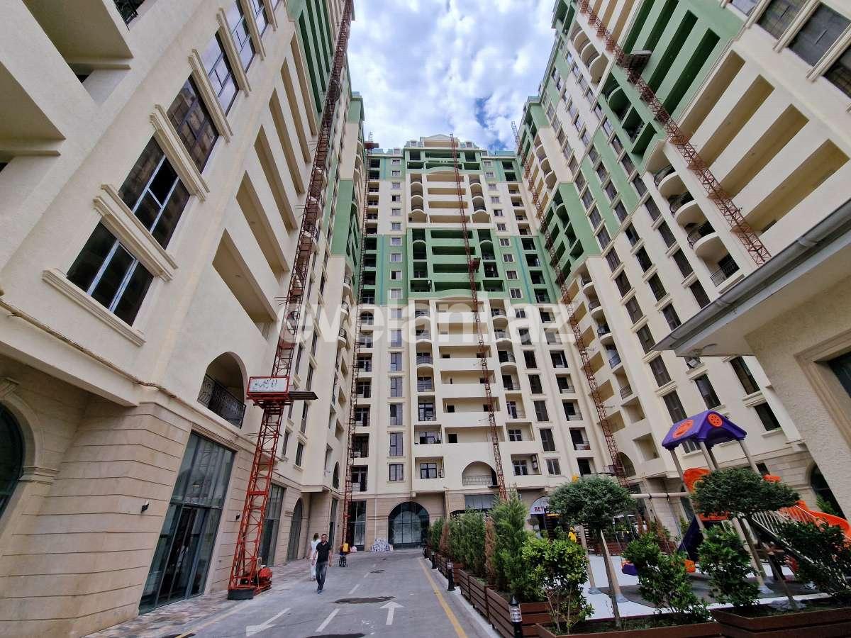 Satılır, yeni tikili, 2 otaqlı, 67 m², Bakı, Nizami r, Neftçilər m.