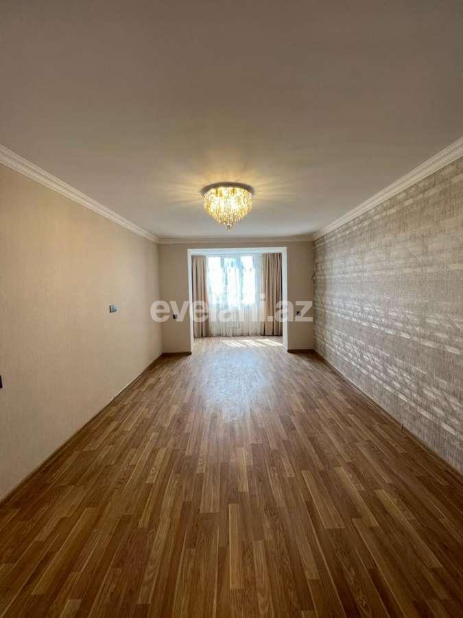 Satılır, köhnə tikili, 2 otaqlı, 45 m², Bakı, Yasamal r, Elmlər Akademiyası m.
