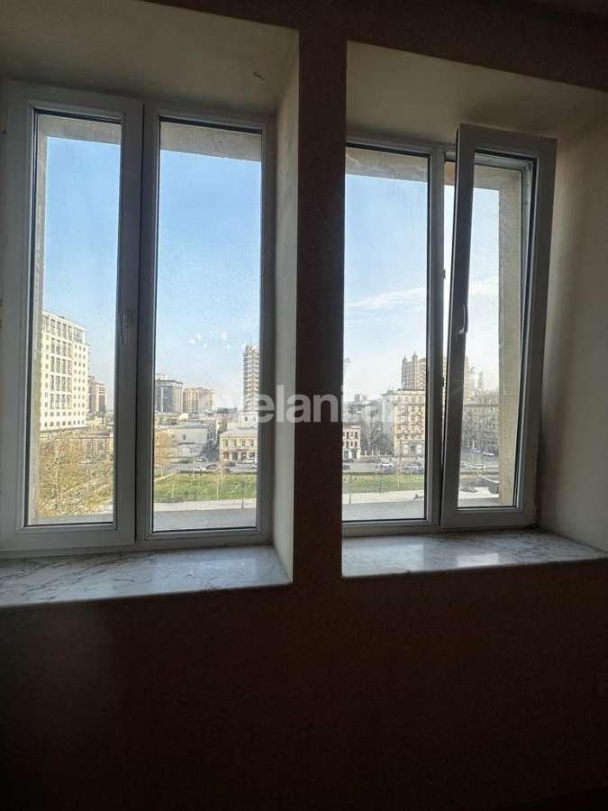 Rent, old building, 2 room, 61 m², Baku, Yasamal r, Nizami m.