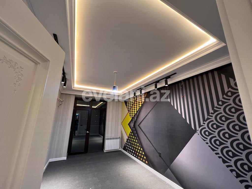 Satılır, yeni tikili, 3 otaqlı, 148 m², Bakı, Yasamal r, Yasamal q, Elmlər Akademiyası m.