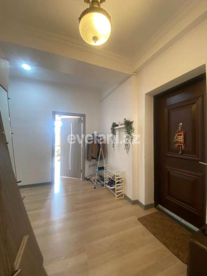 Сдаётся, новостройка, 4-комнаты, 130 m², Баку, Сабаильский r, Баилова p, Ичери Шехер m.