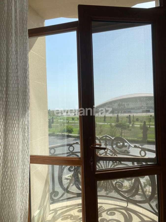 Сдаётся, новостройка, 4-комнаты, 130 m², Баку, Сабаильский r, Баилова p, Ичери Шехер m.