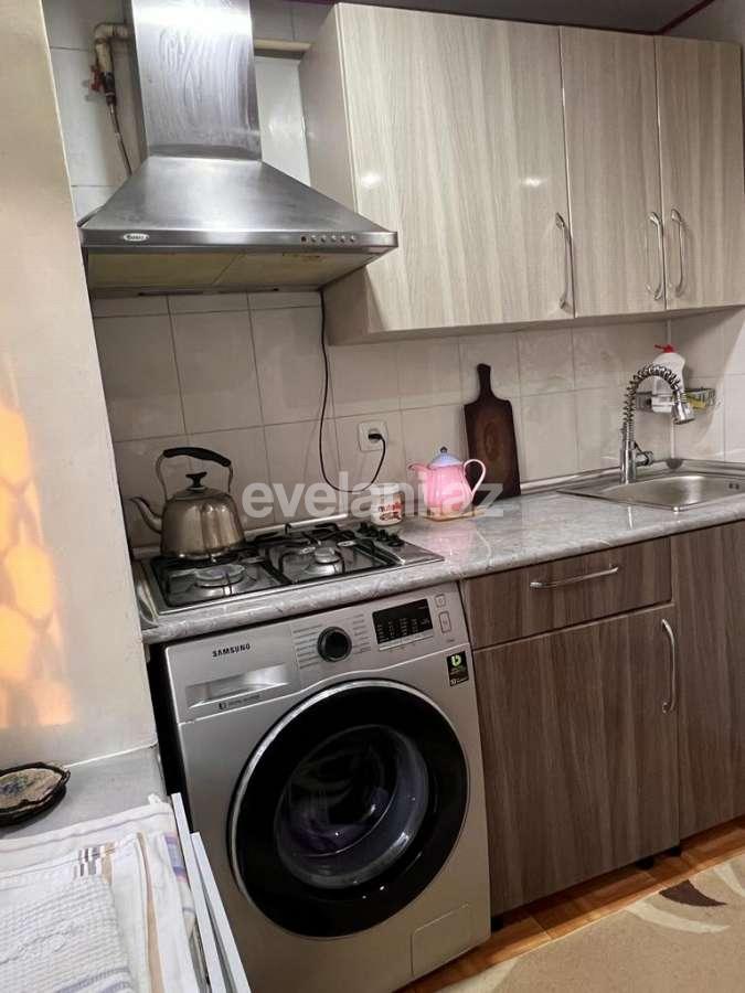 Продаётся, вторичка, 3-комнаты, 80 m², Баку, Низаминский r, Нефтчиляр m.