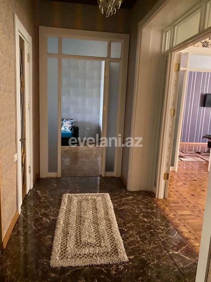 Kirayə verilir, köhnə tikili, 4 otaqlı, 170 m², Bakı, Səbail r, Sahil m.