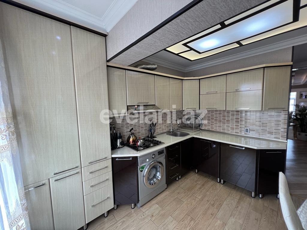 Satılır, köhnə tikili, 3 otaqlı, 90 m², Bakı, Xətai r, Əhmədli q, Həzi Aslanov m.