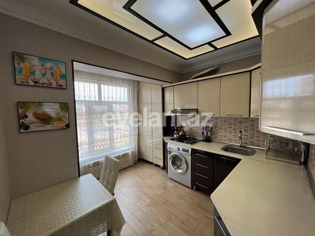Satılır, köhnə tikili, 3 otaqlı, 90 m², Bakı, Xətai r, Əhmədli q, Həzi Aslanov m.