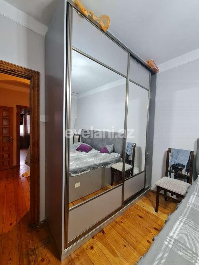 Sale, old building, 3 room, 75 m², Baku, Nizami r, 8-th kilometer d, Khalglar Doslugu m.