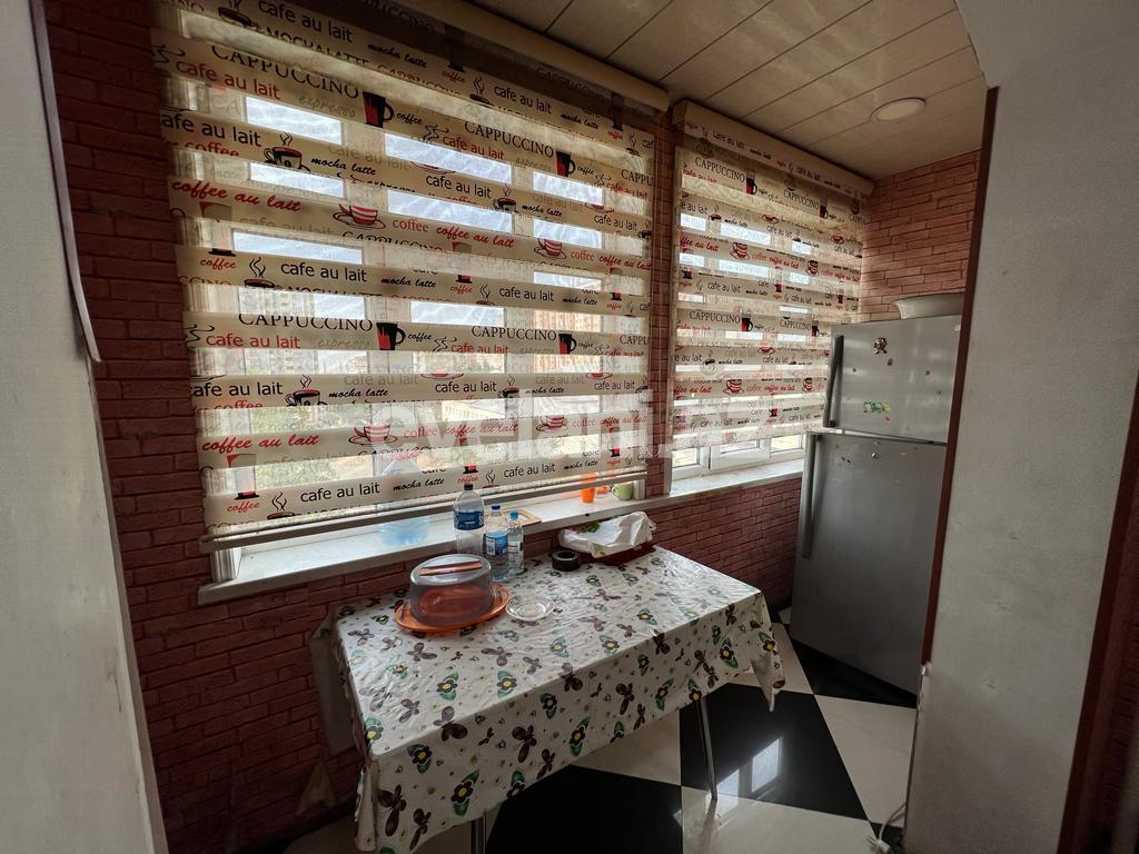 Satılır, köhnə tikili, 2 otaqlı, 55 m², Bakı, Suraxanı r, Yeni Günəşli q, Xalqlar Dostluğu m.