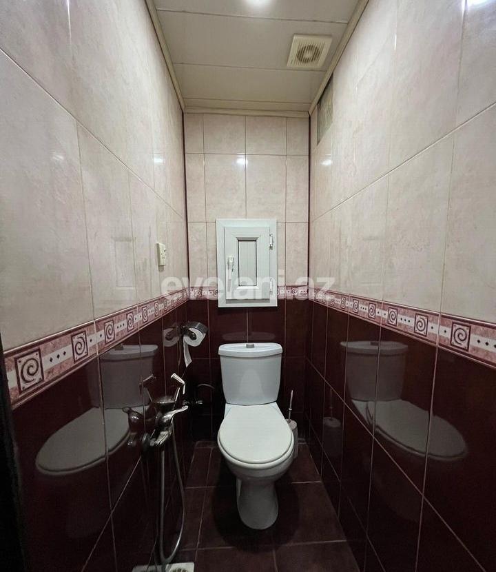 Sale, old building, 3 room, 70 m², Baku, Surakhani r, Yeni Guneshli d, Khalglar Doslugu m.