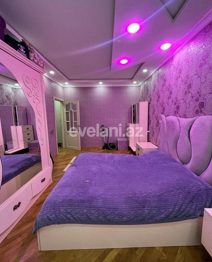 Sale, old building, 3 room, 70 m², Baku, Surakhani r, Yeni Guneshli d, Khalglar Doslugu m.