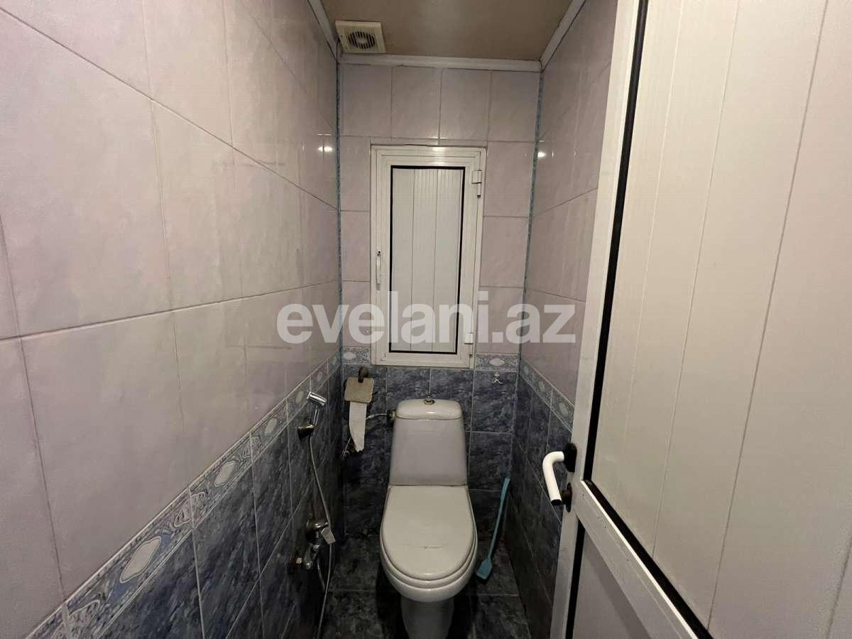 Satılır, köhnə tikili, 3 otaqlı, 70 m², Bakı, Suraxanı r, Yeni Günəşli q, Xalqlar Dostluğu m.