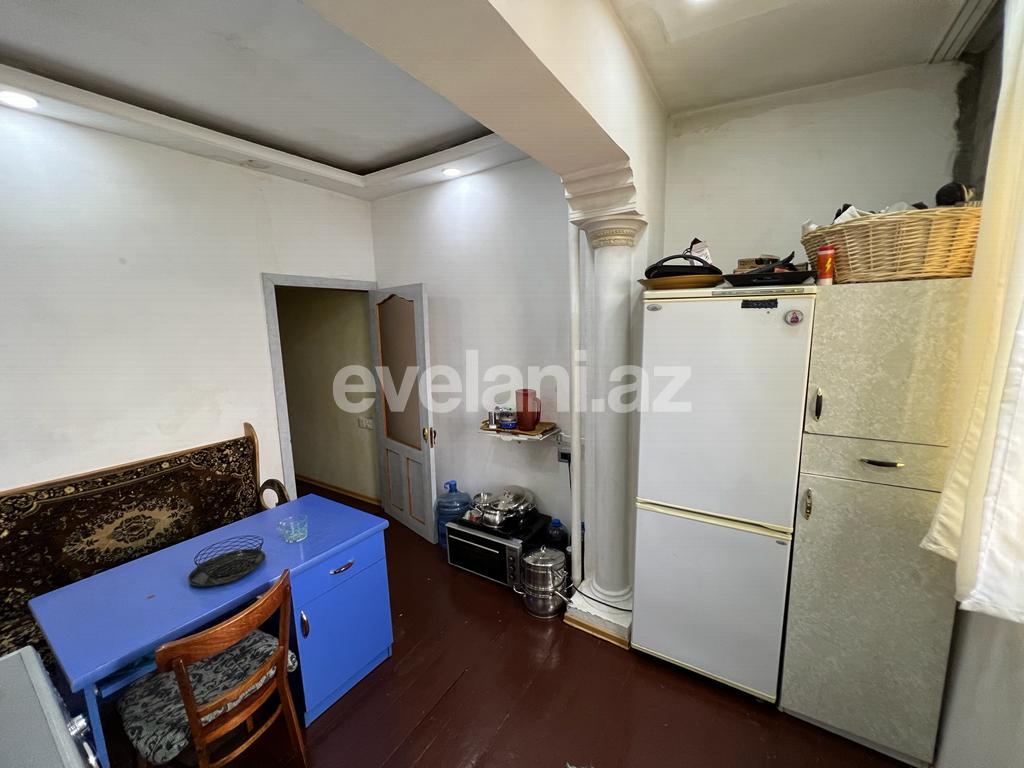 Satılır, köhnə tikili, 3 otaqlı, 75 m², Bakı, Suraxanı r, Yeni Günəşli q, Xalqlar Dostluğu m.