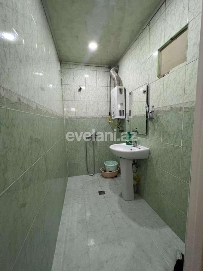 Sale, old building, 4 room, 90 m², Baku, Surakhani r, Yeni Guneshli d, Khalglar Doslugu m.