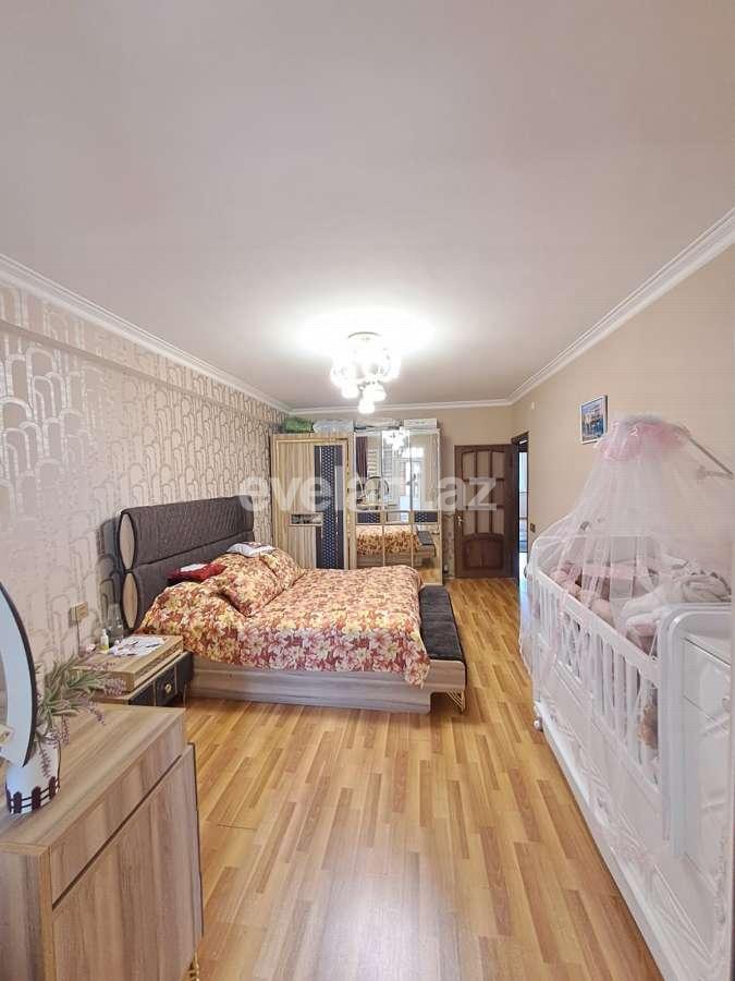 Satılır, yeni tikili, 3 otaqlı, 110 m², Bakı, Nizami r, Qara Qarayev m.