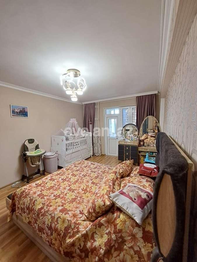 Satılır, yeni tikili, 3 otaqlı, 110 m², Bakı, Nizami r, Qara Qarayev m.