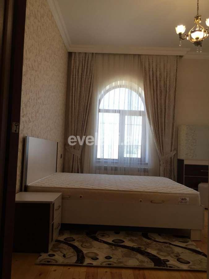 Satılır, həyət evi / bağ, 7 otaqlı, 360 m², Bakı, Xəzər r, Buzovna q.