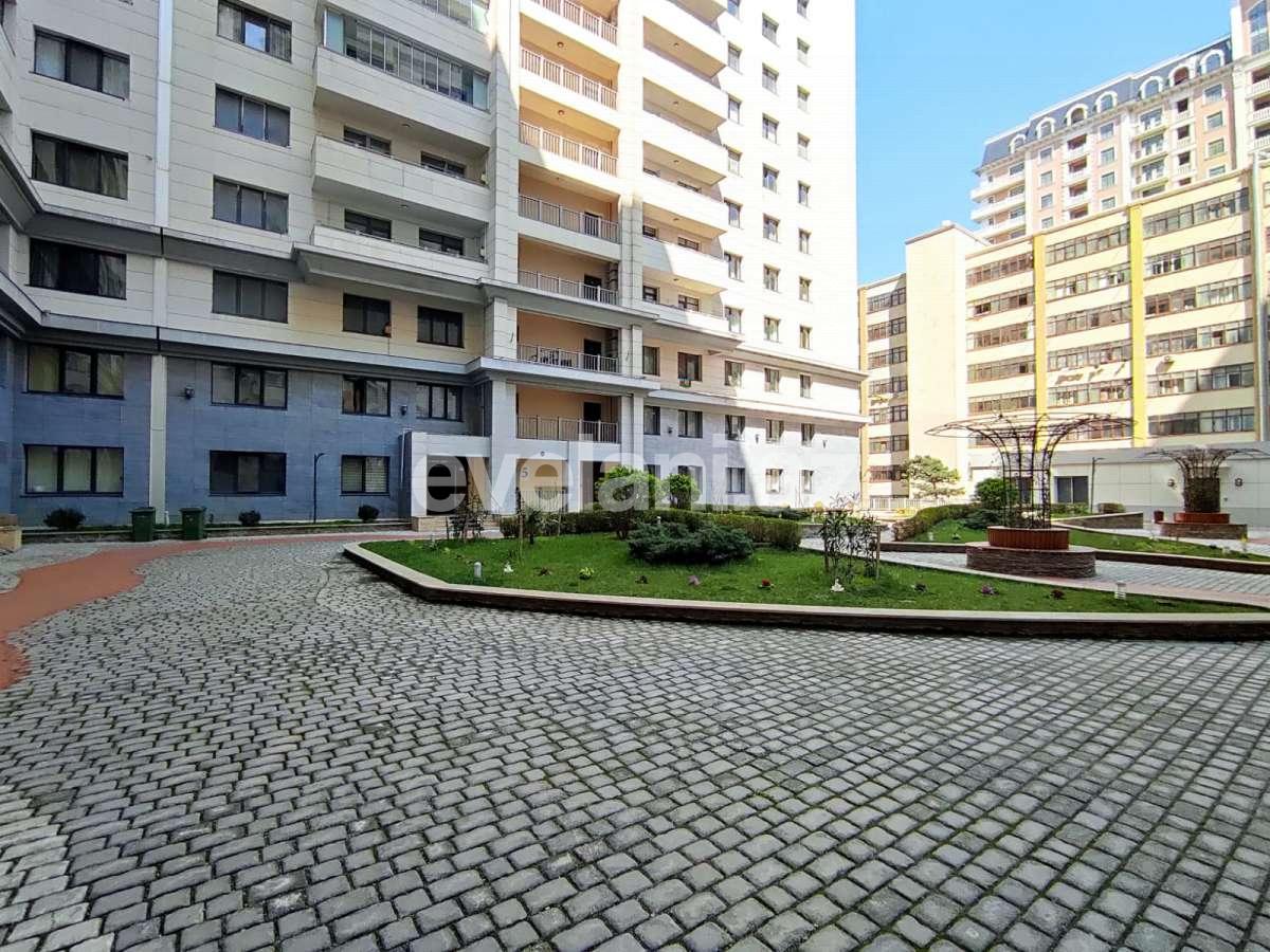 Продаётся, новостройка, 3-комнаты, 146 m², Баку, Ясамальский r, Элмляр Академиясы m.