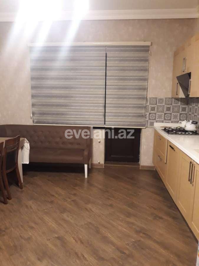 Satılır, həyət evi / bağ, 7 otaqlı, 350 m², Bakı, Abşeron r, Novxanı q.