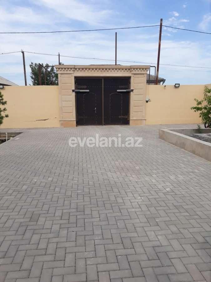Satılır, həyət evi / bağ, 7 otaqlı, 350 m², Bakı, Abşeron r, Novxanı q.