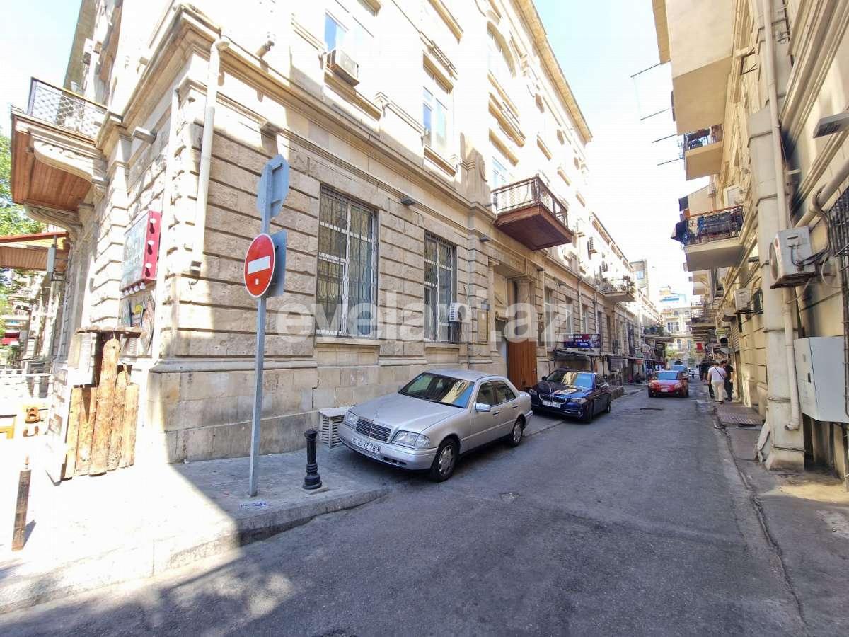 Satılır, obyekt, 119.99 m², Bakı, Nəsimi r, 28 may m.