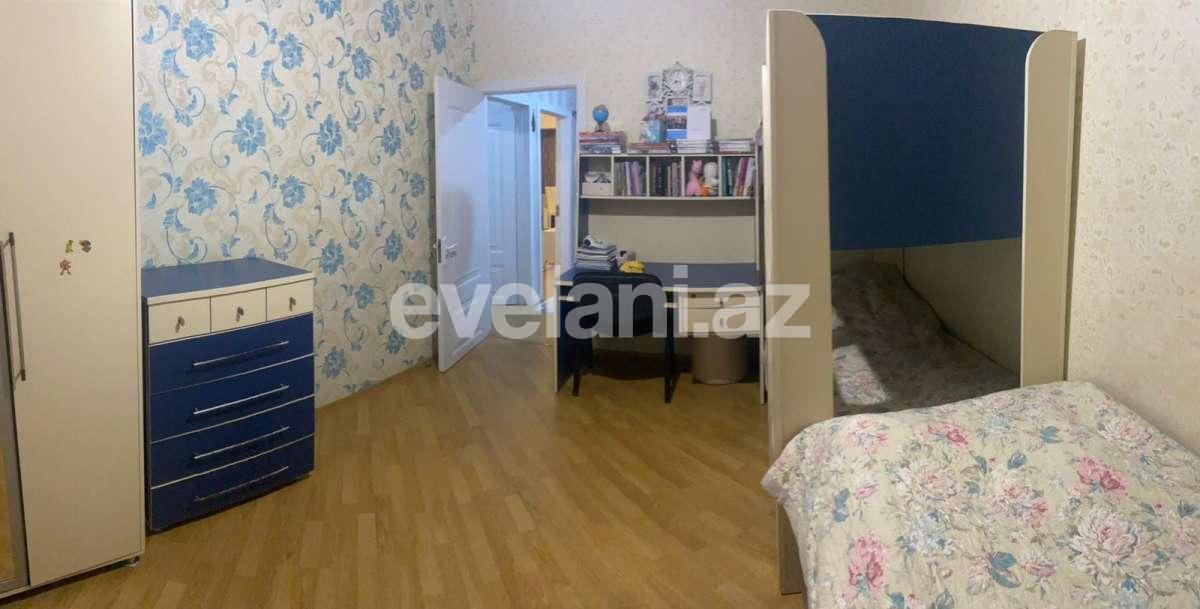 Sale, old building, 3 room, 85 m², Baku, Surakhani r.