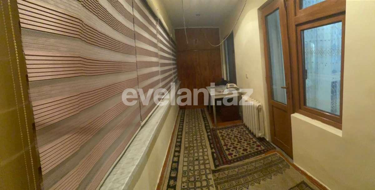 Sale, old building, 3 room, 85 m², Baku, Surakhani r.