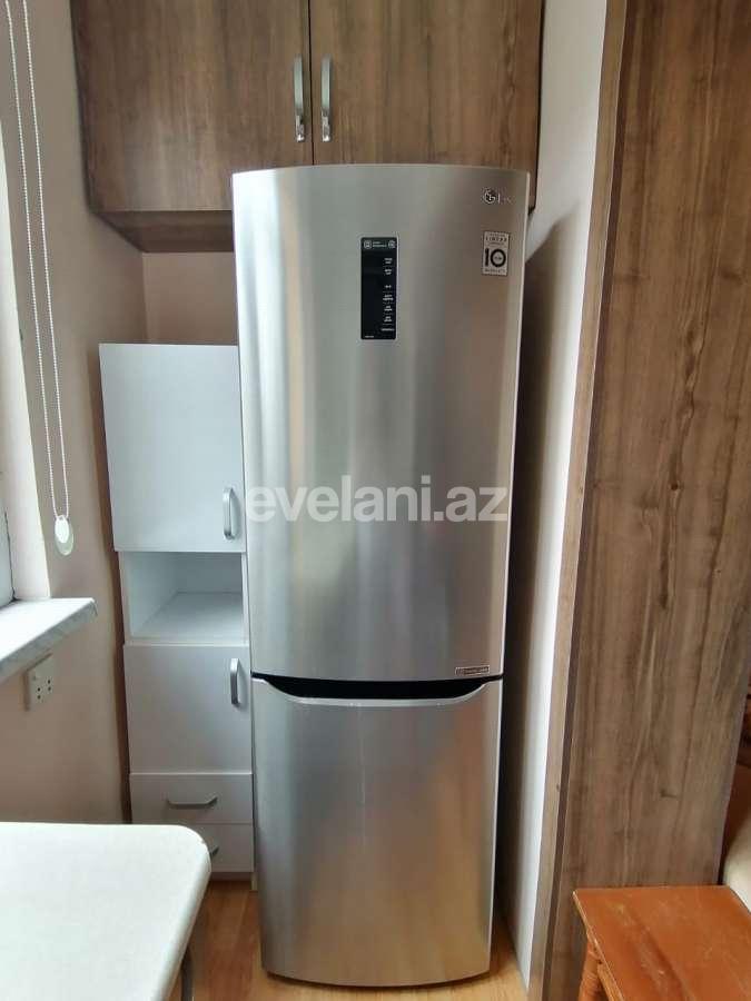 Rent, old building, 4 room, 97 m², Baku, Nasimi r, 8 November m.