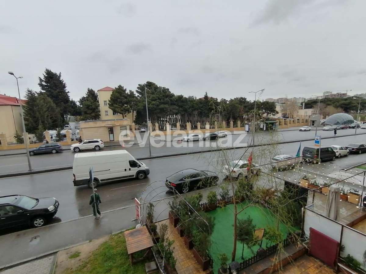 Rent, old building, 4 room, 97 m², Baku, Nasimi r, 8 November m.