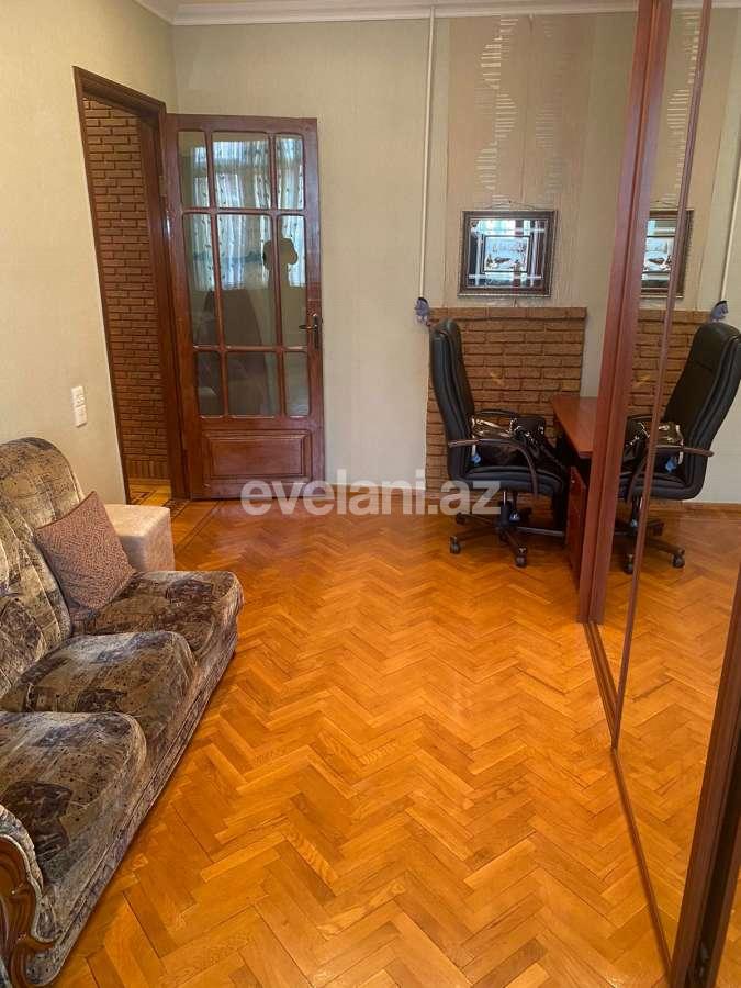 Satılır, köhnə tikili, 2 otaqlı, 70 m², Bakı, Nəsimi r.