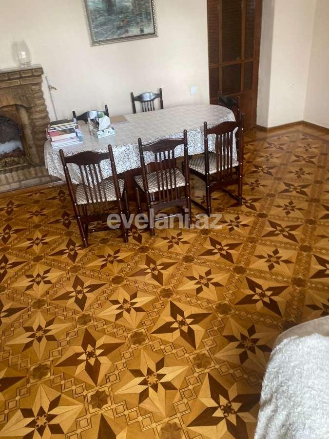 Satılır, köhnə tikili, 2 otaqlı, 70 m², Bakı, Nəsimi r.
