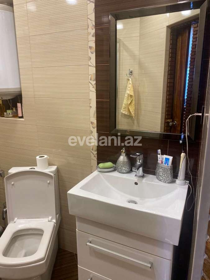 Satılır, köhnə tikili, 2 otaqlı, 70 m², Bakı, Nəsimi r.