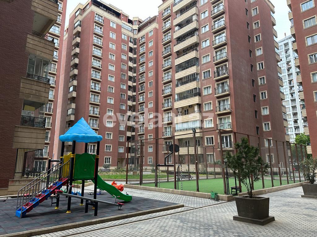 Продаётся, новостройка, 4-комнаты, 200 m², Баку, Насиминский r, 28 мая m.