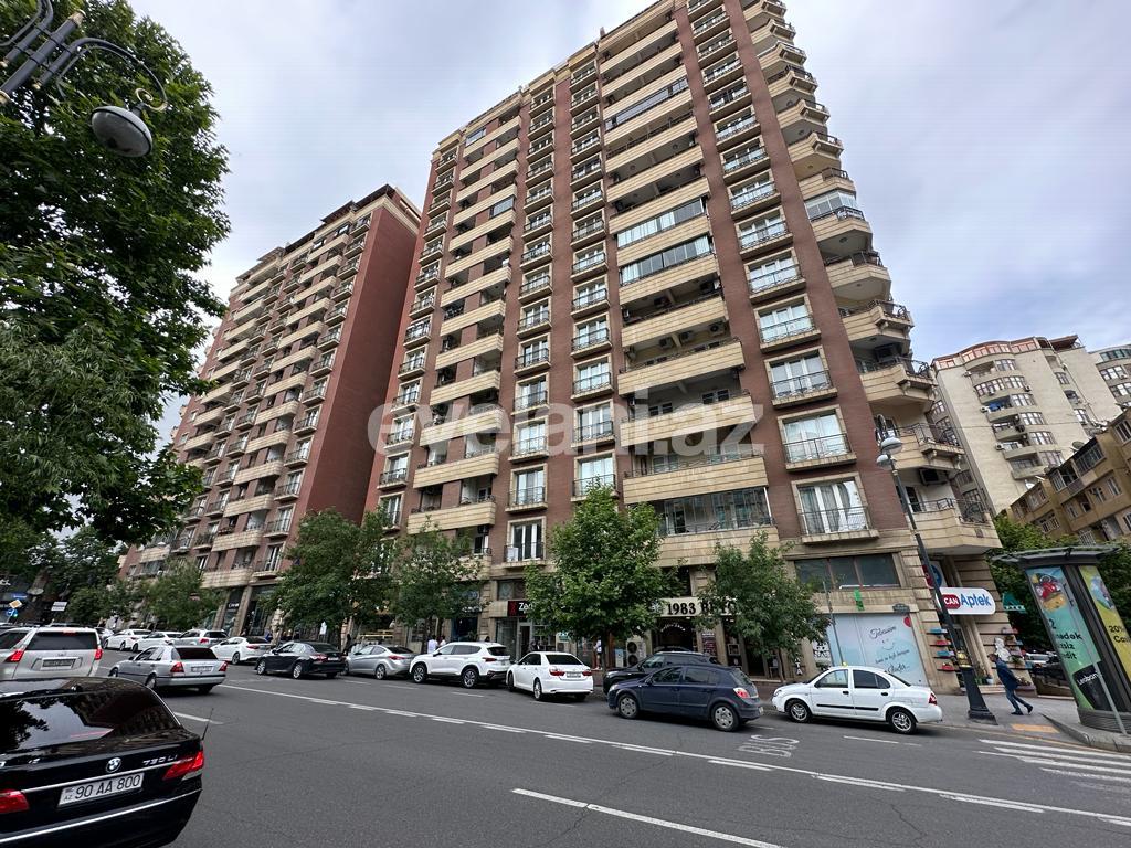 Продаётся, новостройка, 4-комнаты, 200 m², Баку, Насиминский r, 28 мая m.