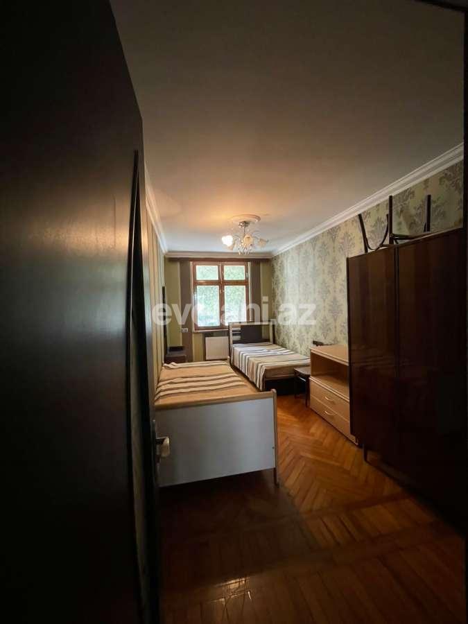 Satılır, köhnə tikili, 2 otaqlı, 50 m², Bakı, Nəsimi r, 28 may m.