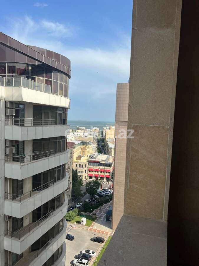 Kirayə verilir, yeni tikili, 3 otaqlı, 140 m², Bakı, Nəsimi r, Sahil m.