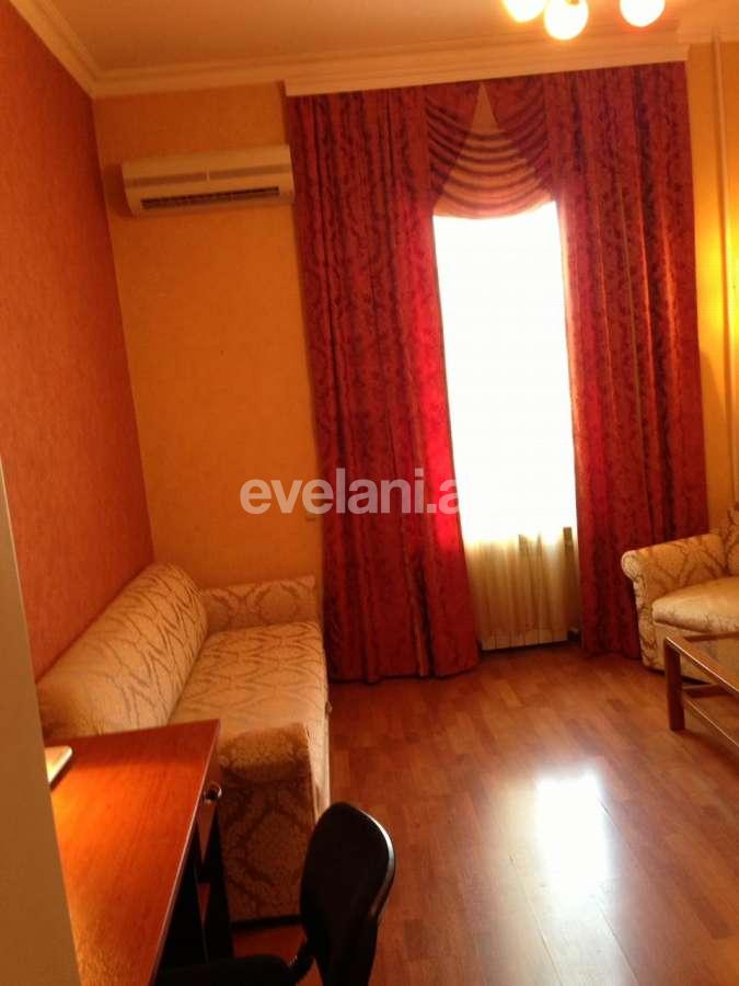 Kirayə verilir, köhnə tikili, 2 otaqlı, 60 m², Bakı, Nəsimi r, Sahil m.