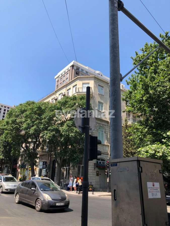 Kirayə verilir, köhnə tikili, 2 otaqlı, 50 m², Bakı, Nəsimi r, 28 may m.